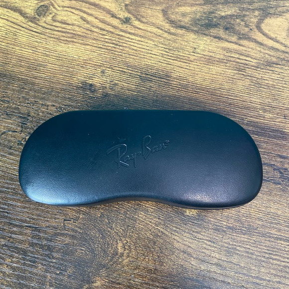 Ray Ban Black Hard Side Calmshell Glasses Case - Picture 2 of 7